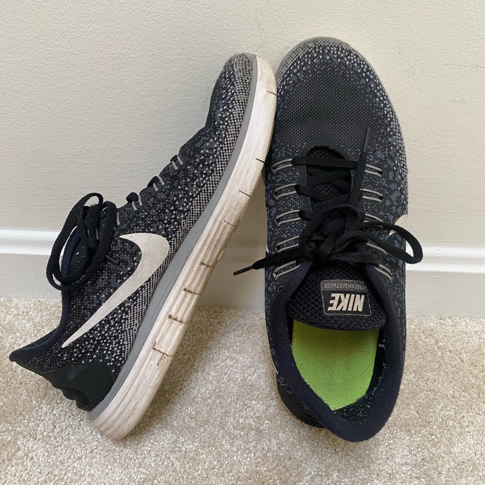 Nike Free Run Distance Sneakers
